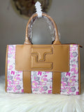 Sac à Main Élégant Femme – Motif Monogramme & Cuir Camel Chic