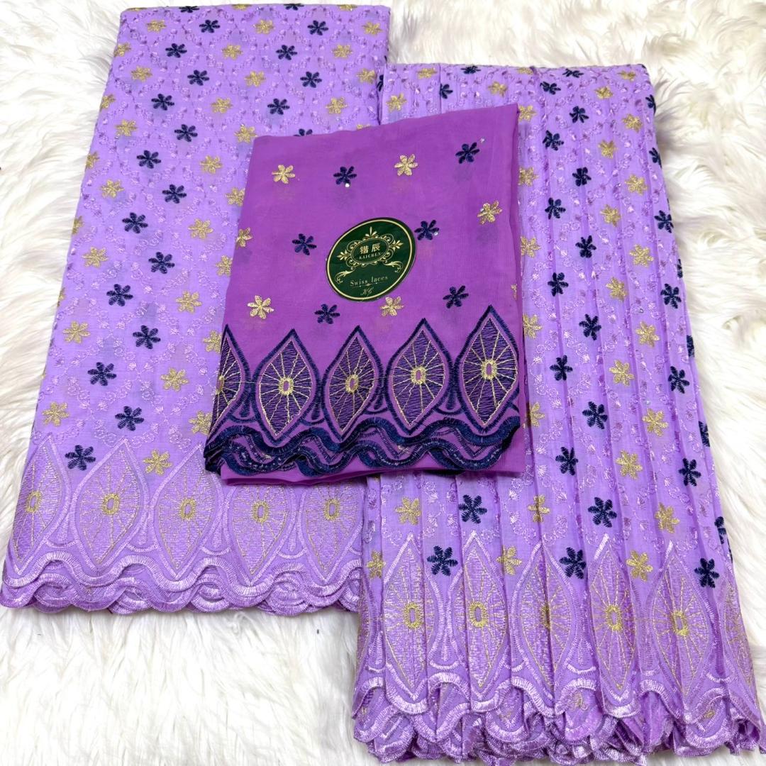 Tissu Swiss Lace Brodé 5 Yards + Foulard – Motifs Fleurs & Bordure Feuilles