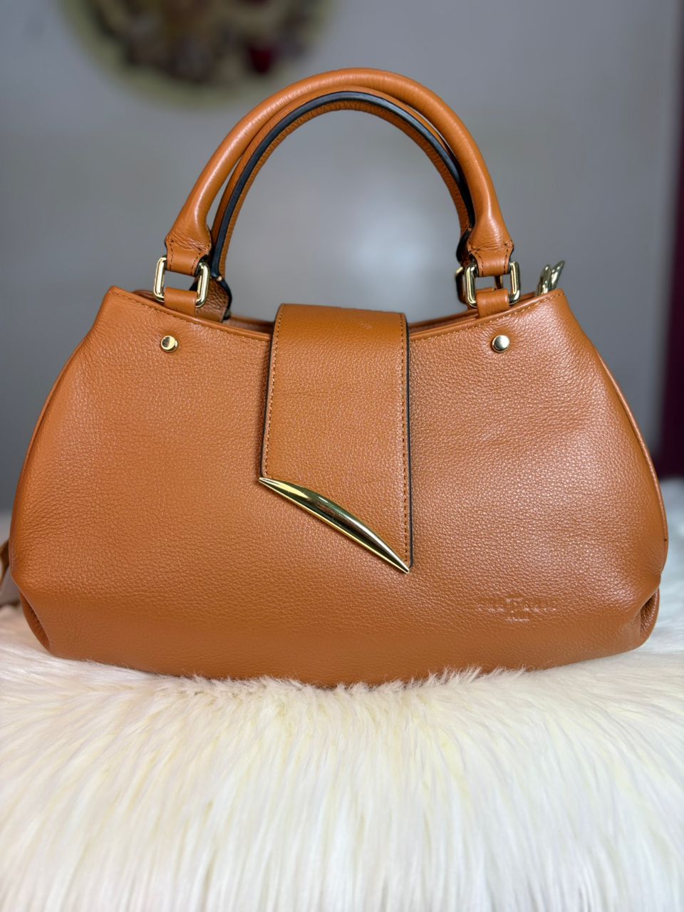 Sac à Main en Cuir Grainé – Poignées Rondes & Fermoir Doré