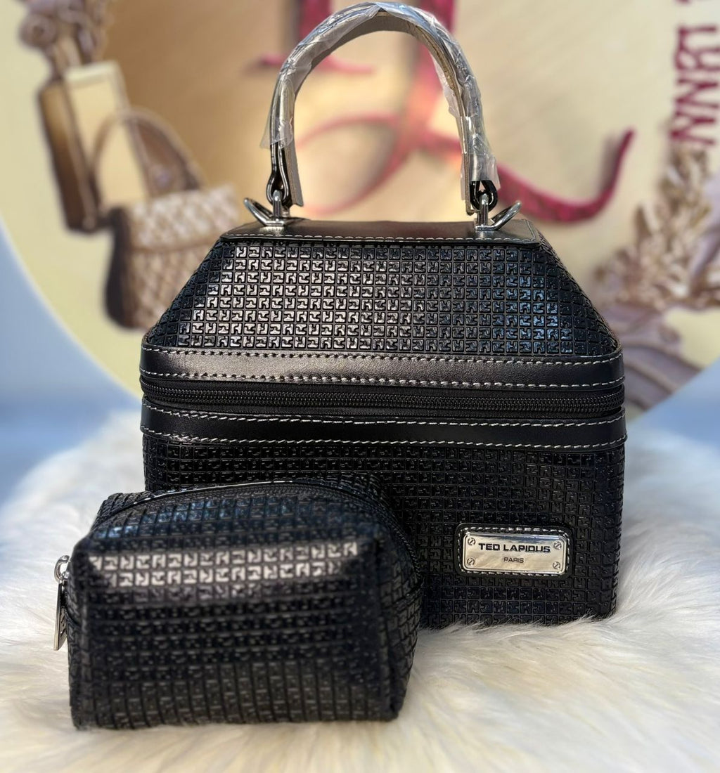 Sac à main Ted Lapidus Paris – Set 2 pièces (Sac + Pochette)